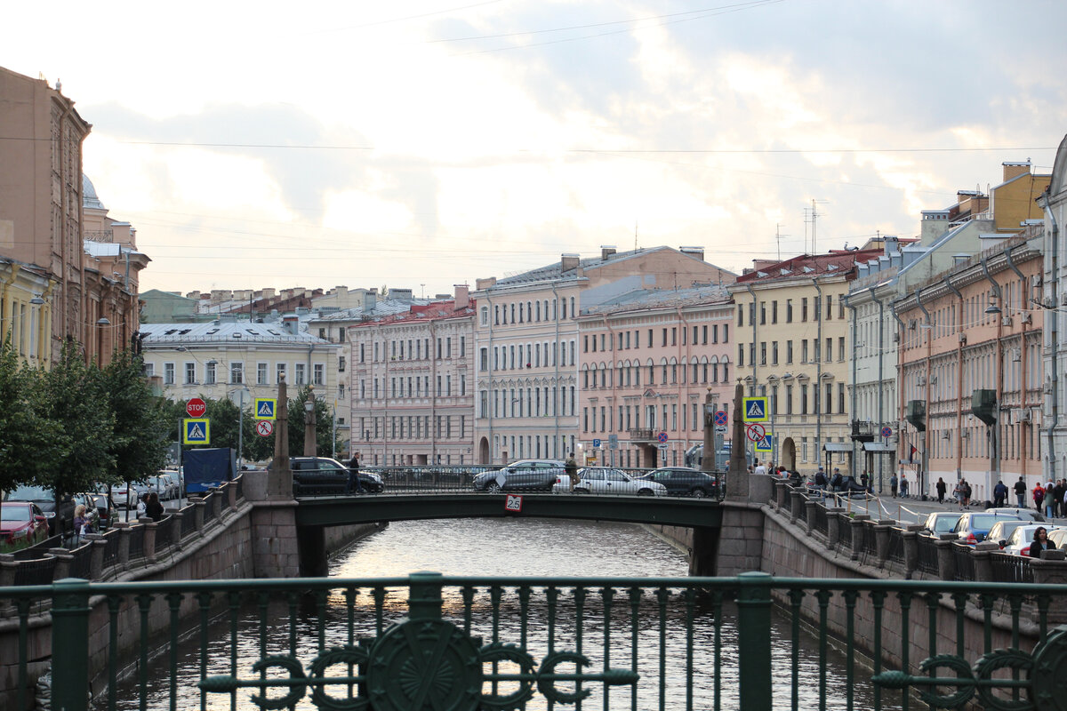 Вознесенский мост в Санкт-Петербурге