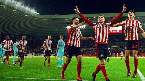 Sunderland taraftarının takımına duyduğu inanılmaz tutku ve bağlılığın tüm ayrıntılarını bulabileceğiniz, 14 bölümlük harika bir belgesel.IMDb: 8,1