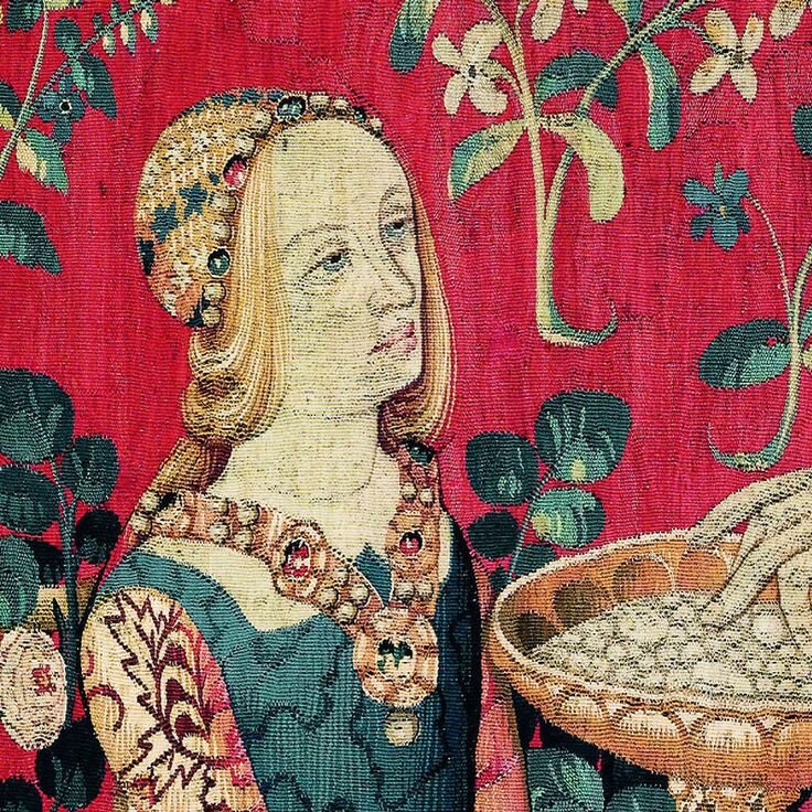 Портретов Матильды не нашлось. Автор использовала примерное изображение дамы 13 века, найденное в Интернете