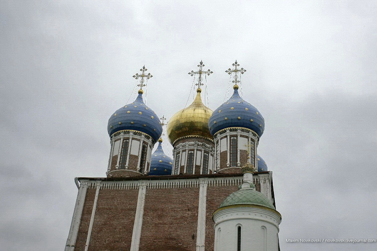 Картинка купола Успенского собора Рязань