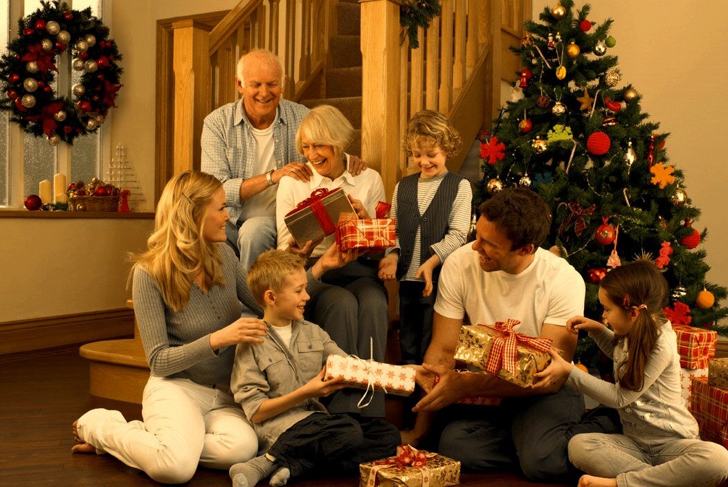 общие семейные праздники. с днём рождения ребёнку. семейный праздник день рождения. семейные праздники. название семейного праздника.