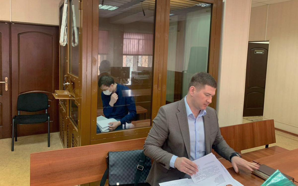 Крах репутации честного общественника. Очередной взяточник выставляет себя 