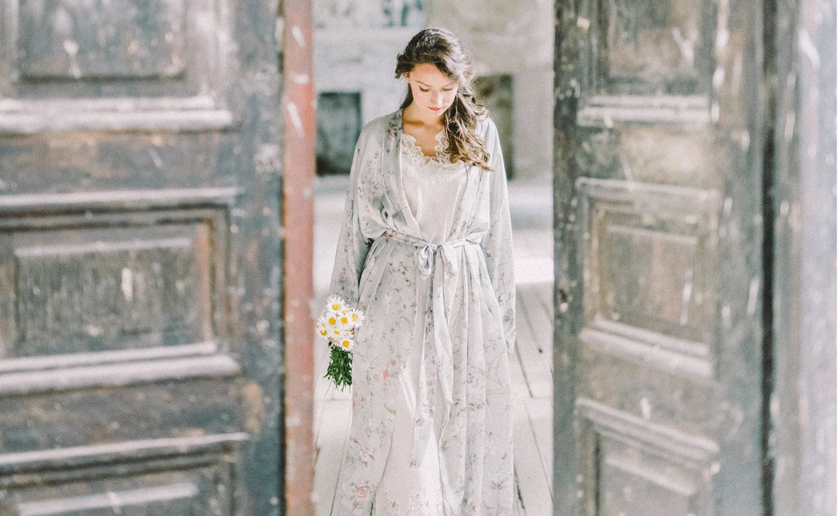 Женишёк. Вот лизанька бог дал и женишка. Характер лизы горе от ума. Вот лизанька бог дал и женишка. Герои комедии горе от ума лиза.