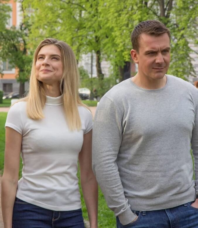 Антон васильев актер жена фото семья