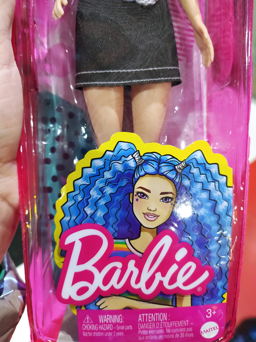 О Barbie Fashionistas 170 я начала мечтать сразу, как только рассмотрела на её щеках звёздочки. Повезло поймать куколку, когда их завезли в ближайший Детский мир.-2