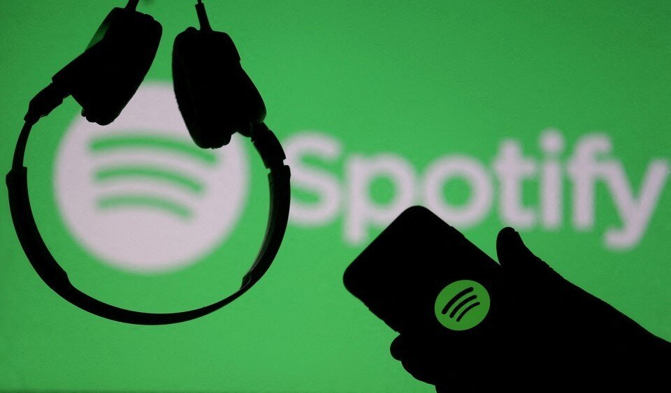     Сервис Spotify с апреля 2022 года прекращает работу в России  REUTERS