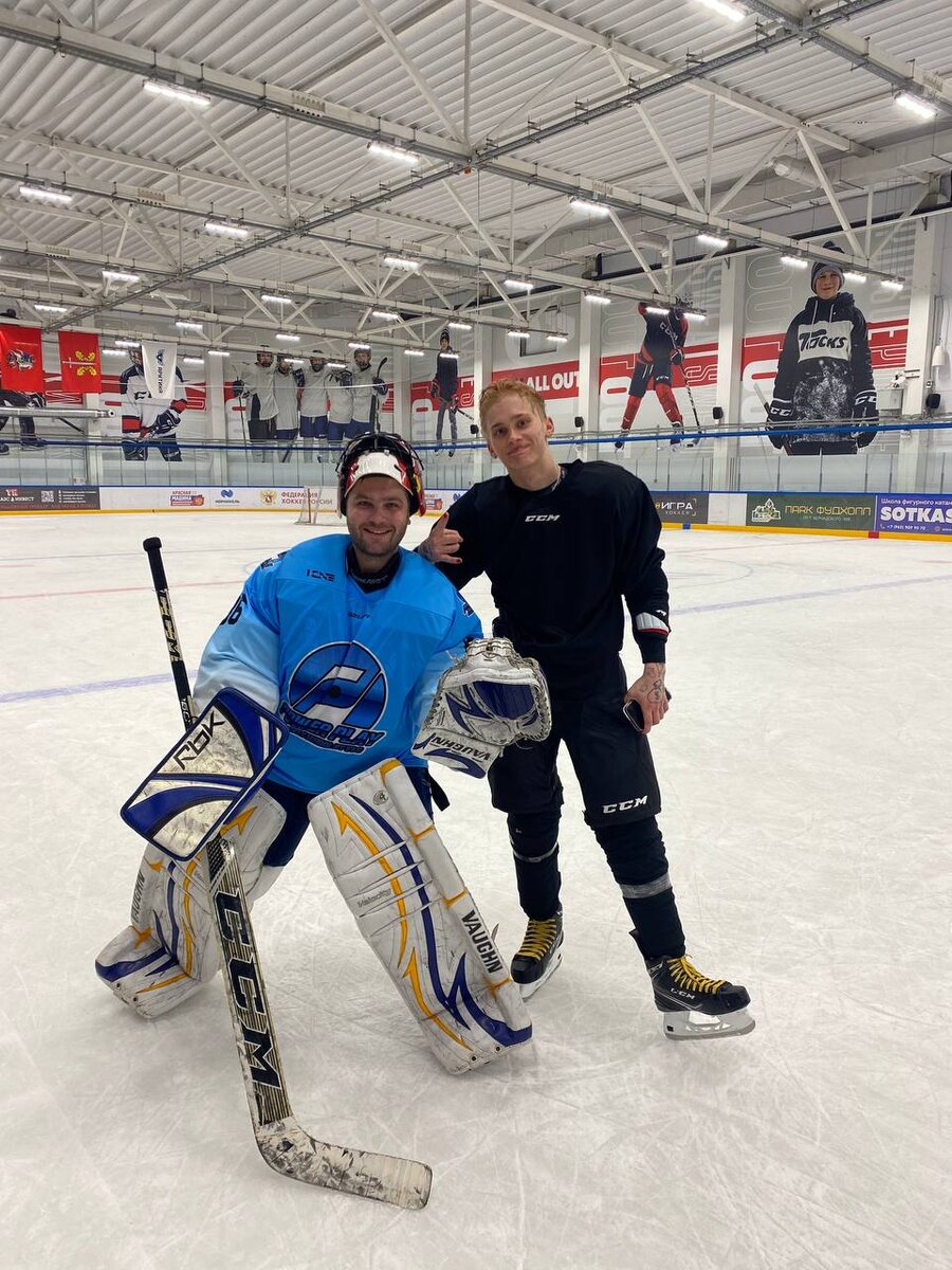 Наш вратарь с Даней