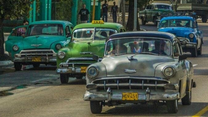 Примерно такие автомобили до сих пор покоряют кубинские дороги