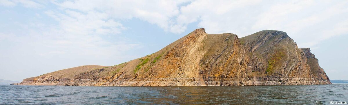 Гора Унюк (вид с моря)