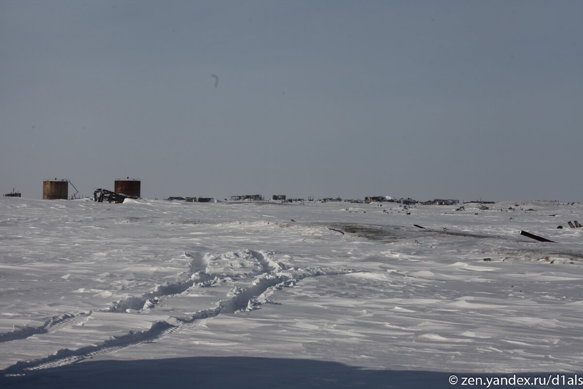 Странная находка на заброшенной арктической военной базе в тундре. Так и не поняли назначения агрегата