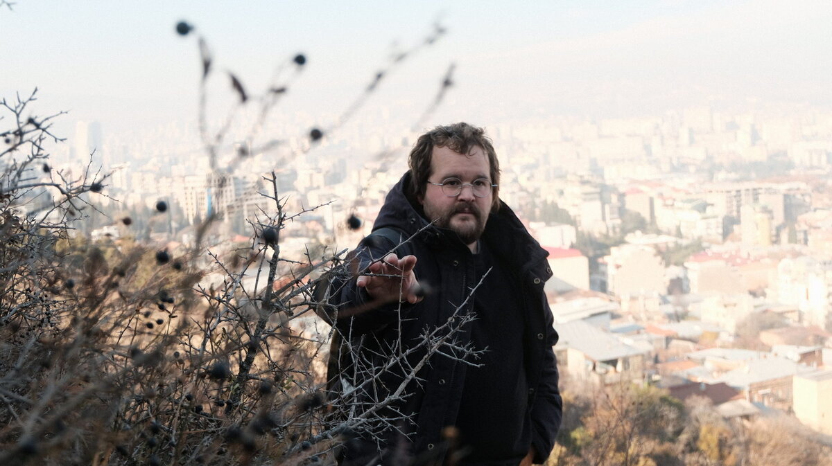 Чему учит работа на электромоторном заводе, можно ли написать книгу без вдохновения и стоит ли перечитывать то, что любил в детстве