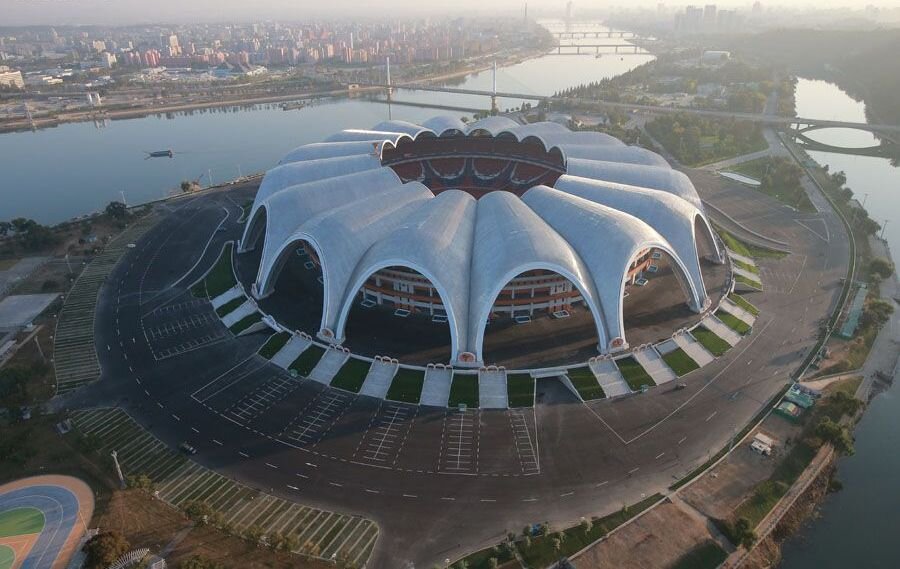 Стадион Первого Мая