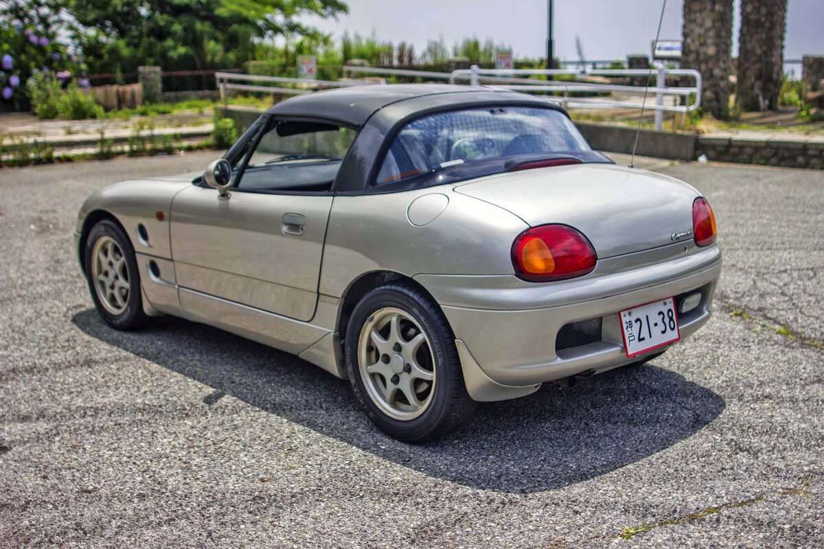 Малыш Suzuki-Cappuccino – родстер, который реально бодрит. | Зеркало  заднего вида | Дзен