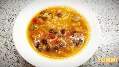 Суп получается очень вкусным и сытным