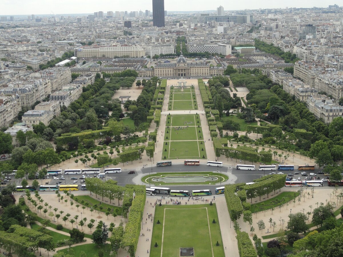 Марсово поле