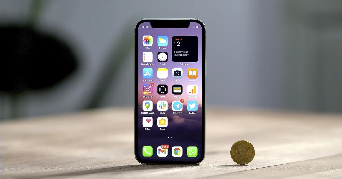 How To Disable Switch From WiFi To Mobile Data On iPhone Fix - YouTube