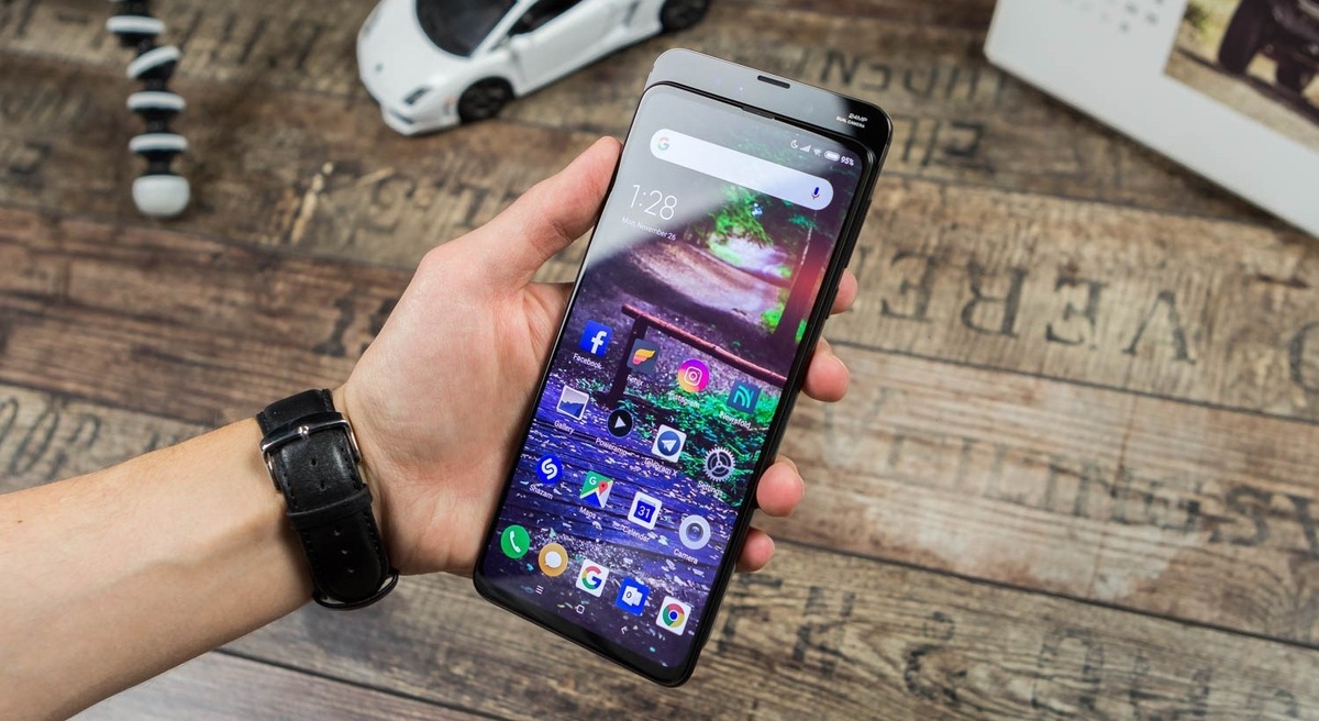 Открытый источник Яндекс - Mi Mix 3