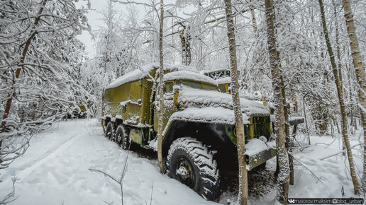 Нашли брошенную РЛС П-18 в лесах Ленинградской области