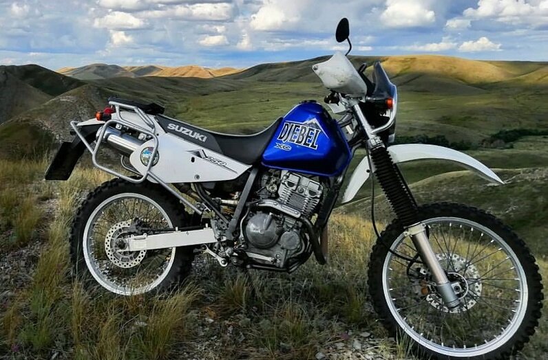 Suzuki Djebel 250