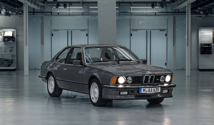 BMW Mi (E12) - характеристики, фото, цена.