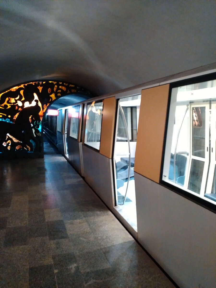 Поезд в тоннеле 