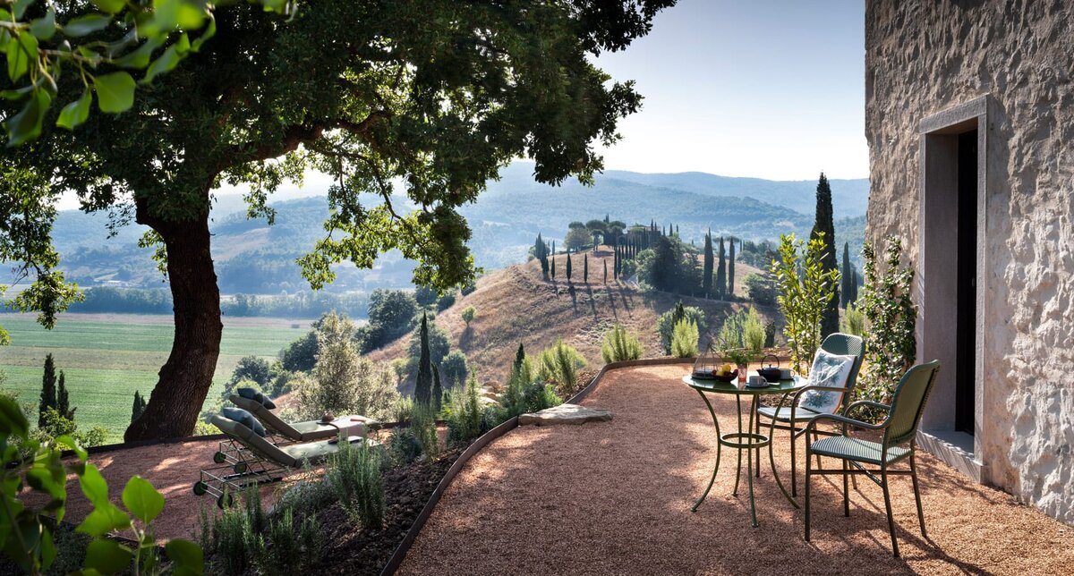 Hotel Castello di Reschio | Umbrain Hills, Italy