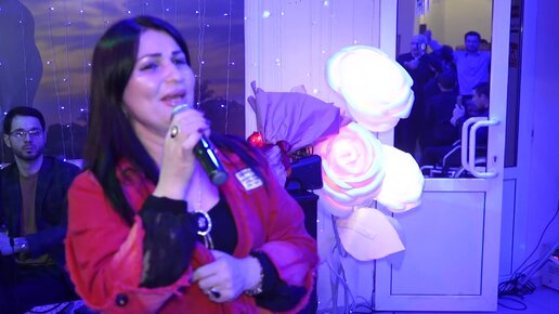 Песня кп. Обложка песни витаминка. Песня кп. Красная плесень мы в первый раз. Девушка поёт валера.