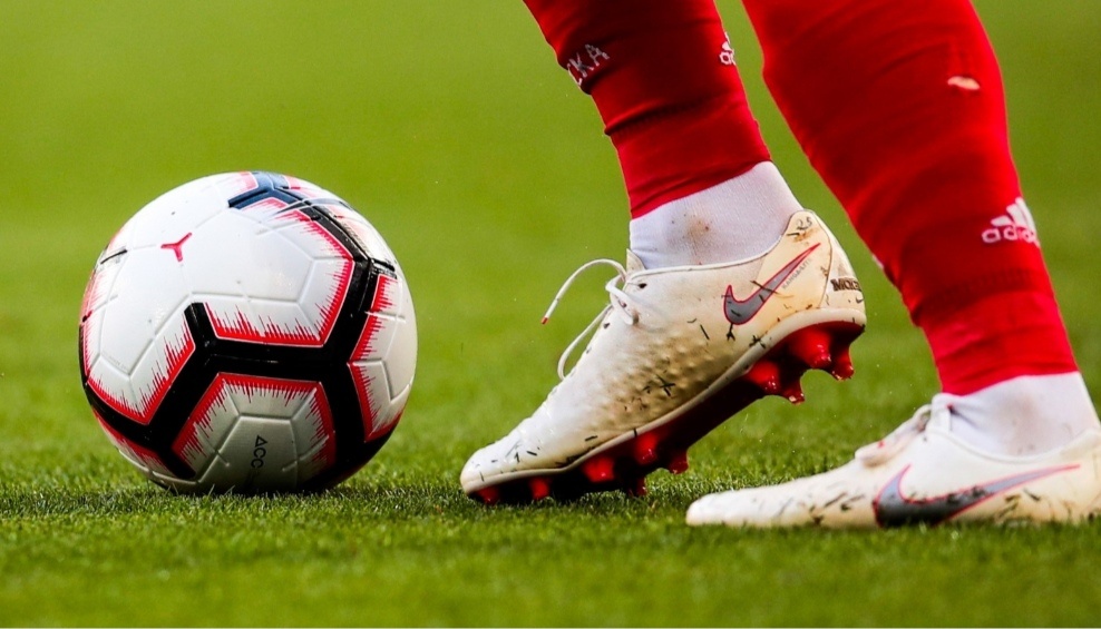 Футбол на выживание. Фото из открытых источников. 