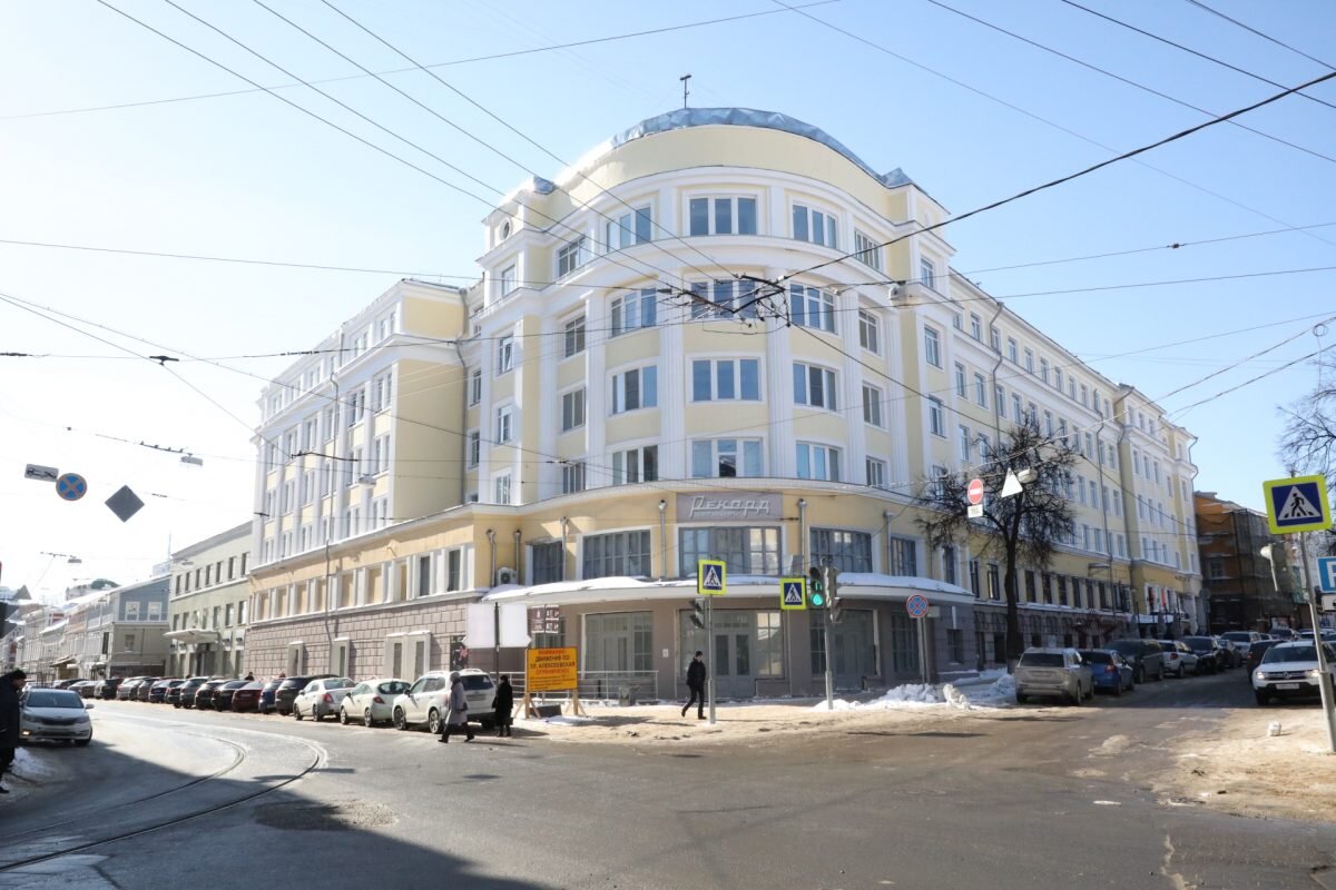    Кинопоказы в Арина Полтанова