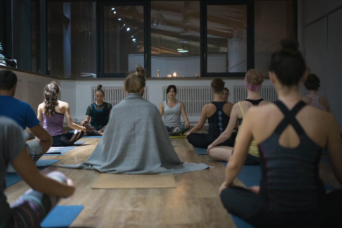 Погружение в медитацию под руководством Светланы Селиховой
