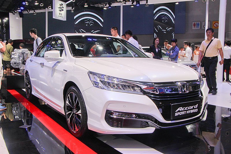 Хонда Аккорд гибрид