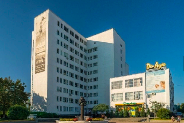 На фото: санаторий Ди Луч 
