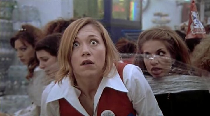 Кадр из  фильма "Клубничка в супермаркете" (2003)