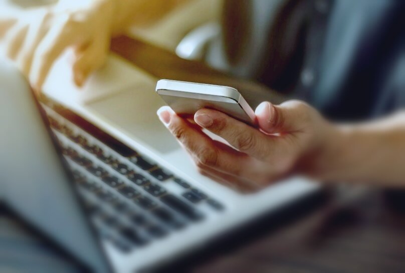 Даже в таком пространстве, как соцсети, не стоит нарушать личные границы человека.