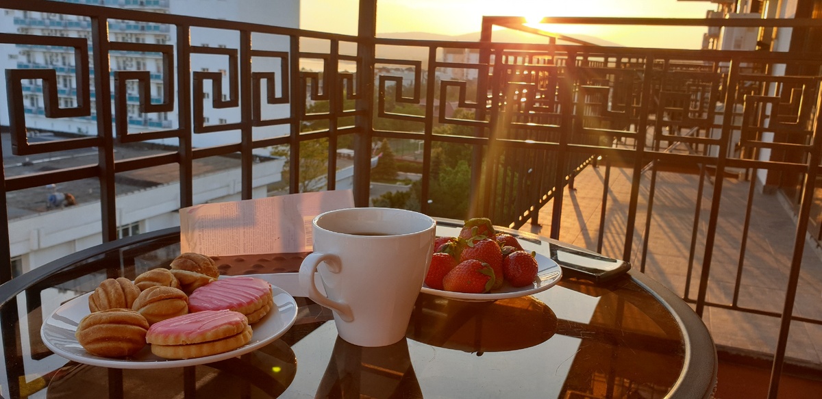 Далеко не самое сбалансированное питание=)