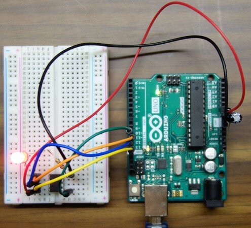 Attiny13 arduino. Attiny13a Arduino ISP. Программирование аттини 13 через ардуино уно. Прошивка аттини 13 через ардуино уно.
