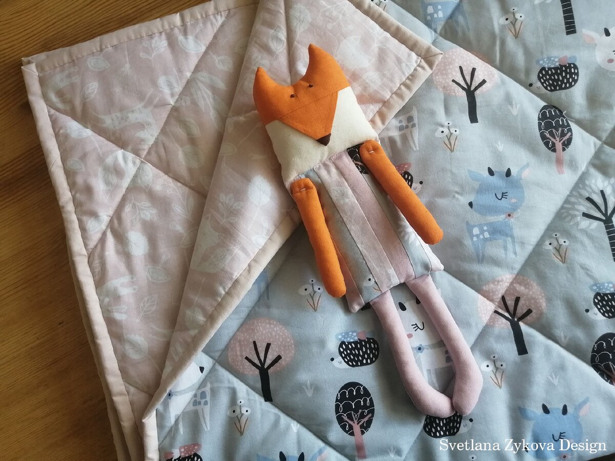 Вот так выглядит моя грелка лисичка))