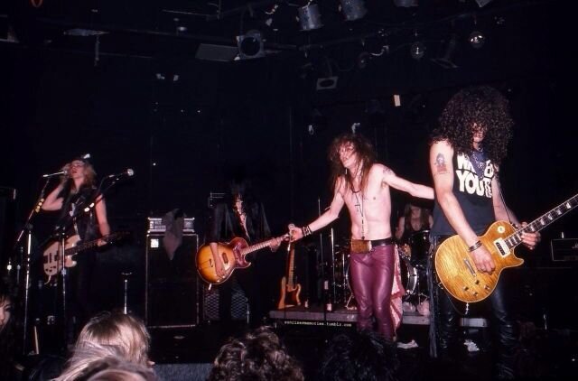 Guns N' Roses на сцене Whisky A Go Go, 1987 год.