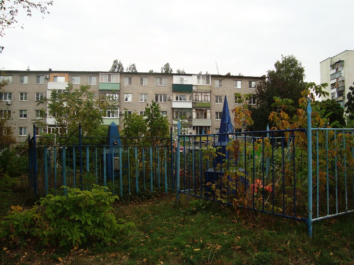 Гуменское кладбище. Белгородская область, город Старый Оскол, микрорайон Приборостроитель