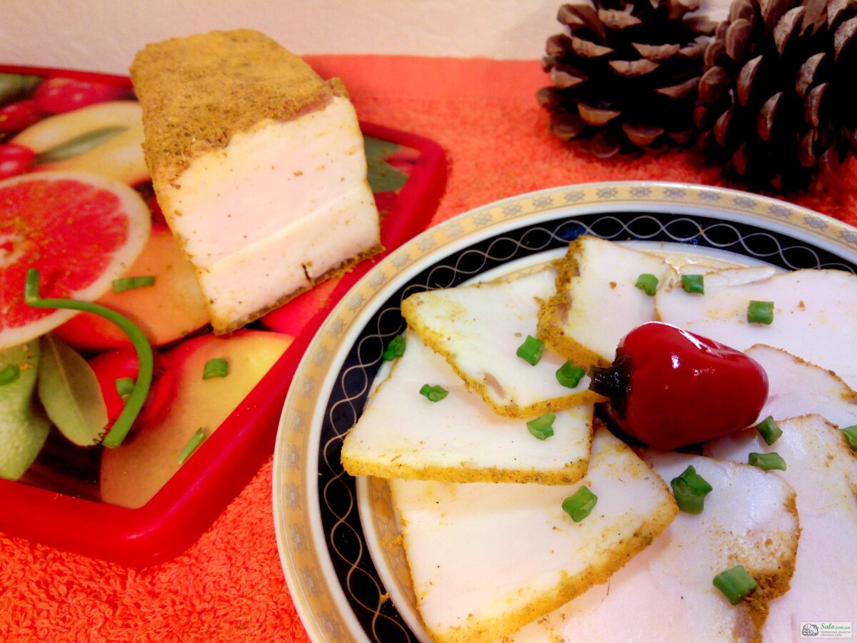 Сало с имбирем, куркумой и майораном. Источник: яндекс картинки.