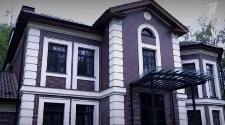 Загородный дом Жанны Фриске. Фото: скриншот 