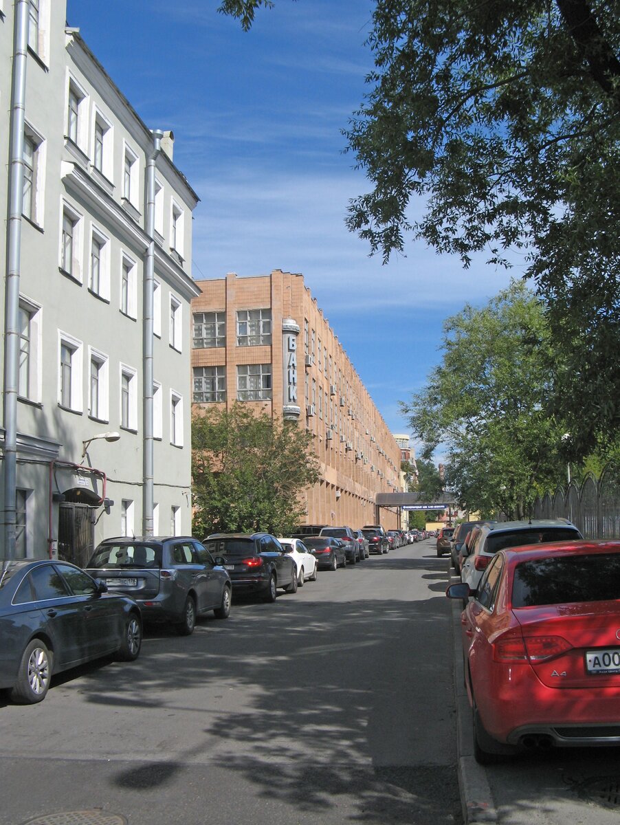 Крапивный переулок