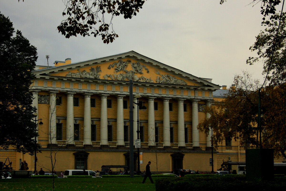 Адмиралтейство — Ампир