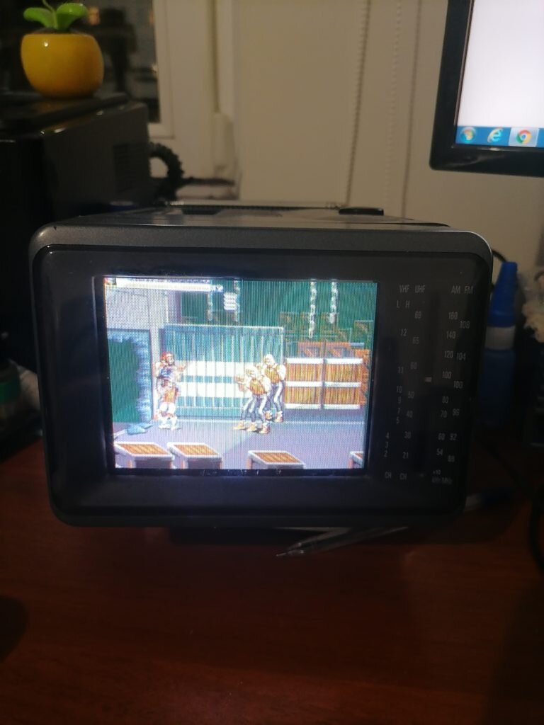 Вот так, между принтером и компьютером поселился TV Silver на моем рабочем столе