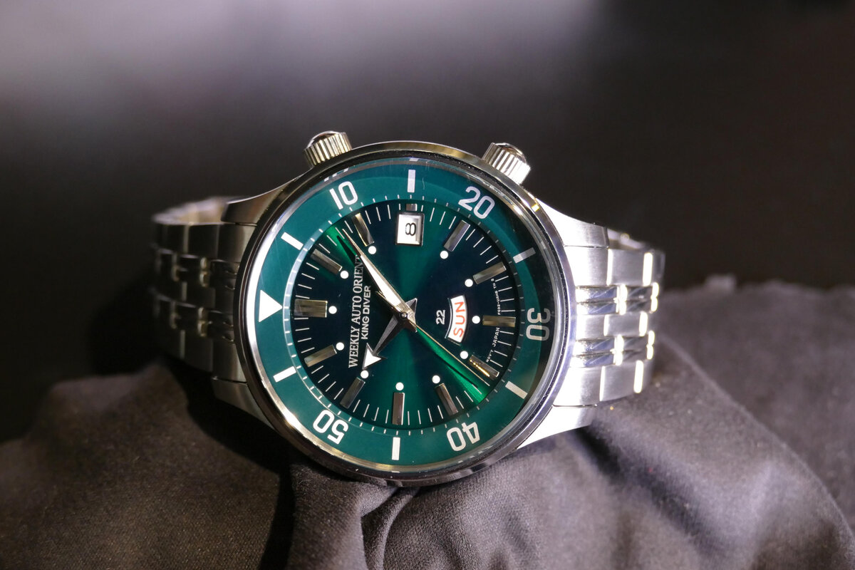 Герой сегодняшней публикации - японский перевыпуск исторической модели Orient - Weekly Auto King Diver 70th Anniversary