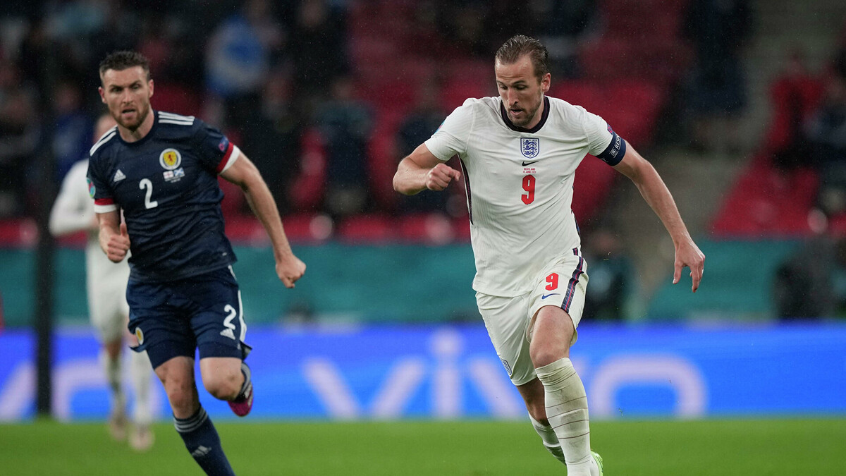 Харри  Кейн  -лидер атак Англичан.  фото: картинки яндекса. 