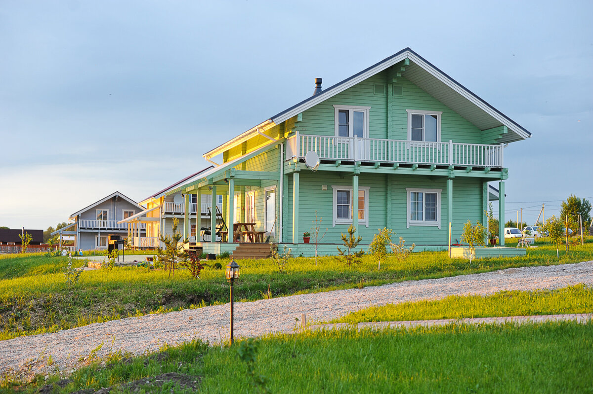 Гражданка приобрела загородный дом. Finland House from Glued Beams. Modern Wooden House.