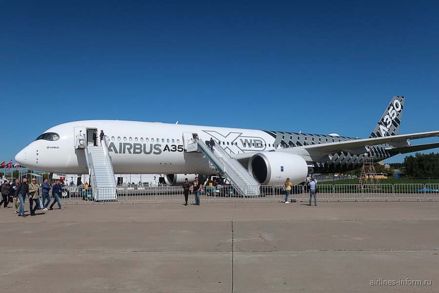 Airbus A350-900 на МАКС 2019. Источник: Airlines Inform. Автор фото: Алексей Марчуков