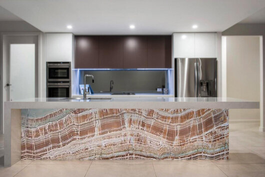 Onice Red Caramel Light