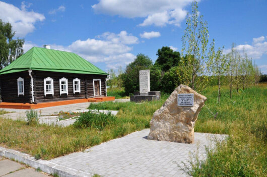 Таким родительский дом Жукова представляют сейчас. Изображение из открытых источников. 